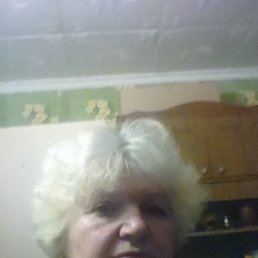 Ольга, 66, Первомайск, Луганская область