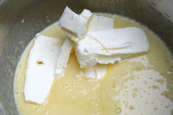 Немецкий торт — вкуснейшее лакомство с потрясающе нежным кремом. Коржи: 280 г муки 260 г сахара 100 ... - 7