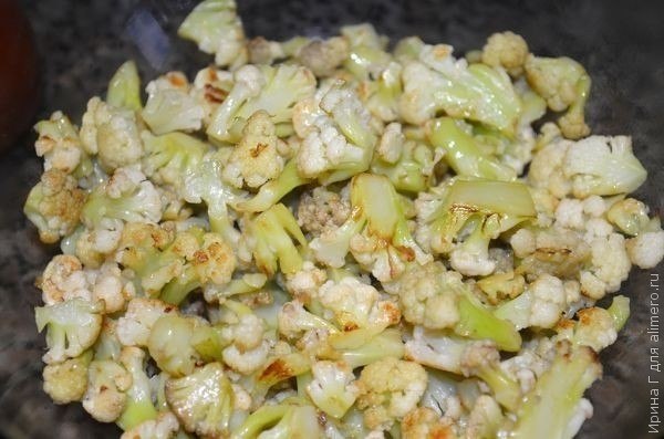 Открытый мясной пирог из картофельного теста.Нам потребуются:Для теста:— 200 г картофеля (одна ...
