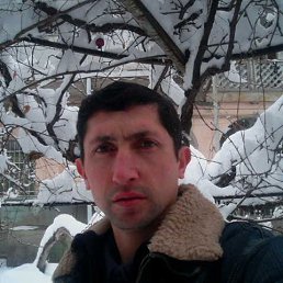 Roman, 43, 