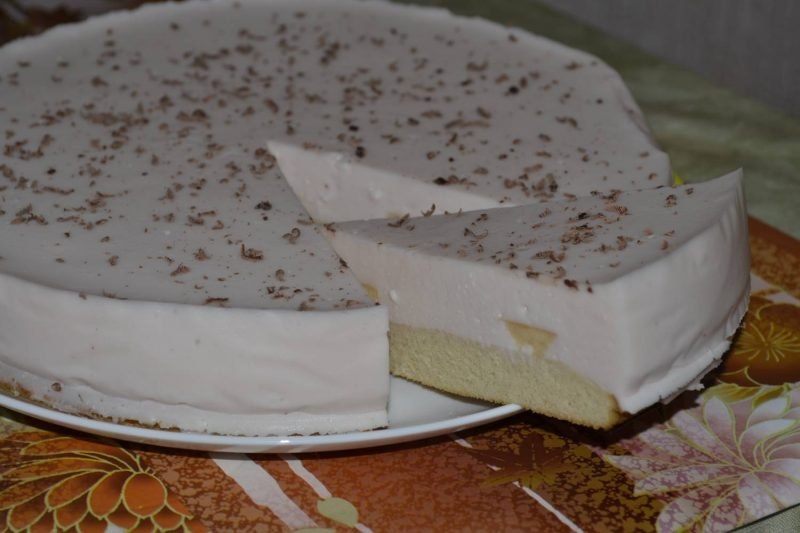 Творожно-йогуртовый торт.Творог и йогурт из обычных кисломолочных продуктов могут превратиться в ...