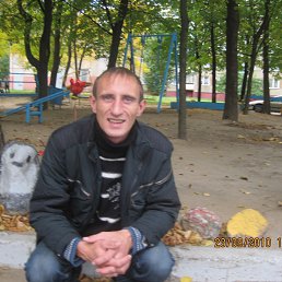 Viktor, 38, 