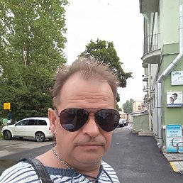 Artur Kuznetsov, 56 , -