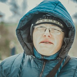 ������, ����, 33 ����