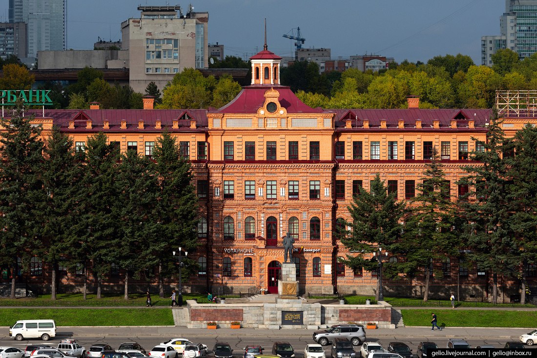 Банки города хабаровска. Хабаровск исторический центр. Администрация площадь Ленина Хабаровск. Ул Пушкина 54 Хабаровск. Хабаровск центр города.