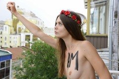  .  Femen. Fack God ! Fack War !    .  . ... - 2