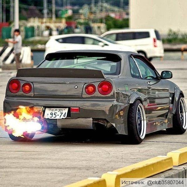 Nissan Skyline R34