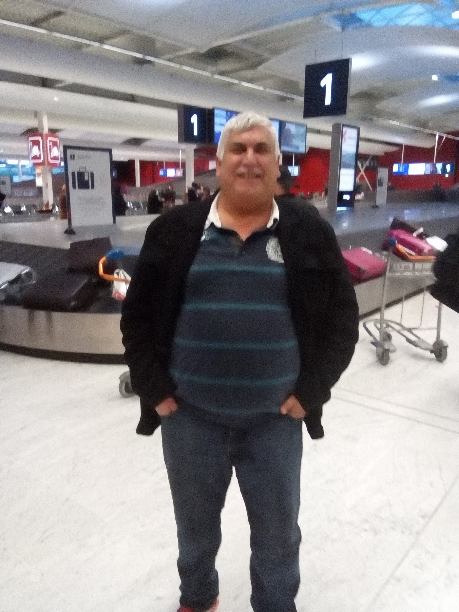 Faiez Bar - 25  2019  16:04