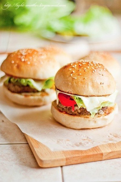 Американские бургеры (сборный рецепт).Котлетки от Гордона Рамзи (Gordon Ramsay's Perfect Hamburger)1 ... - 2