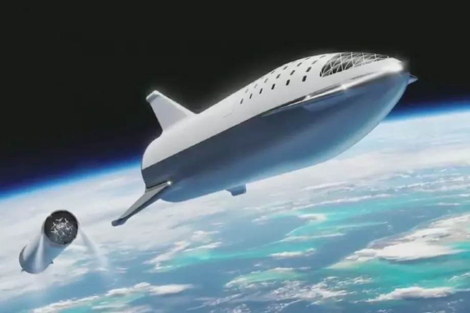   Space X Big Falcon Rocket   .    ...