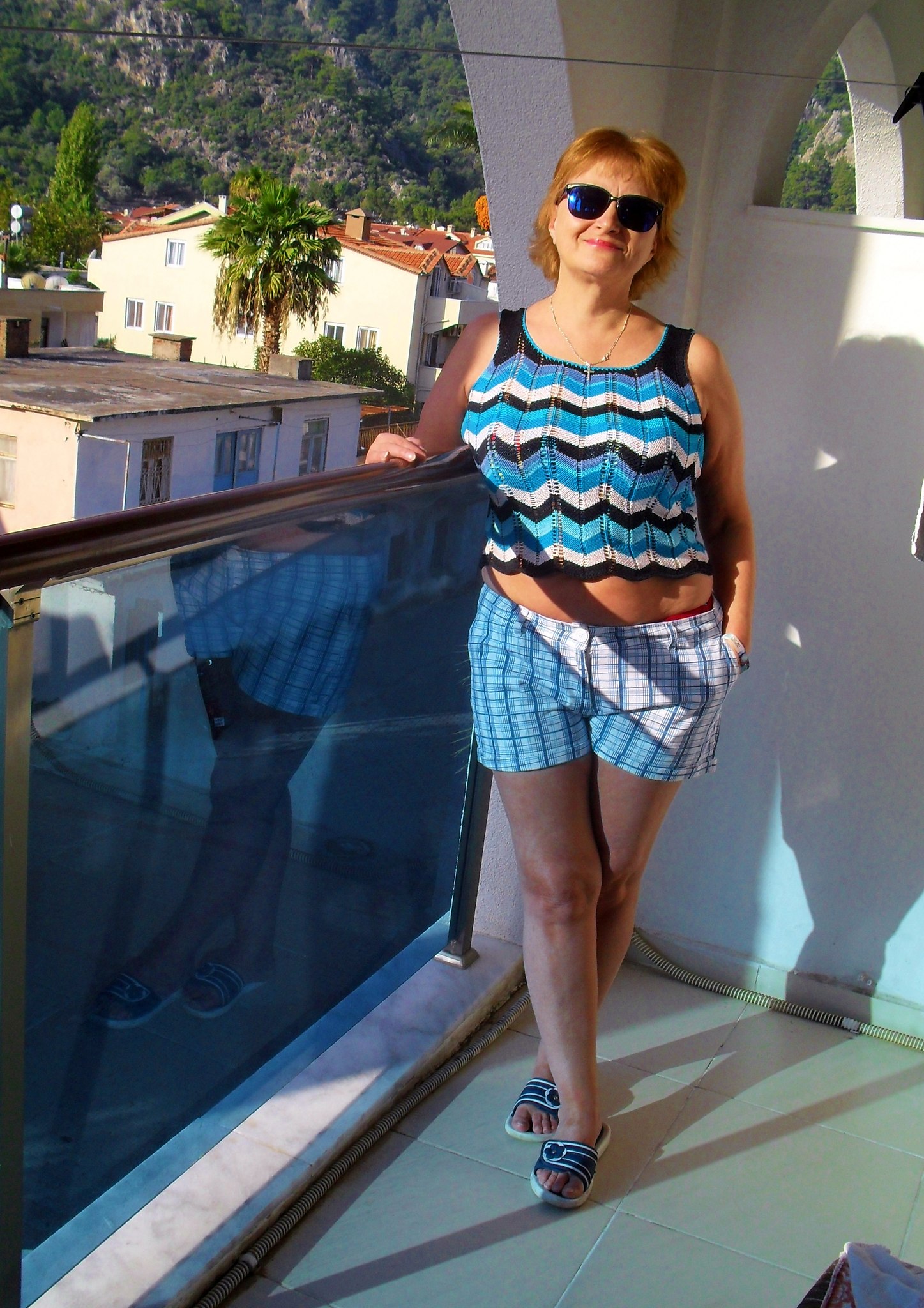   - 15  2018  18:00 - 4