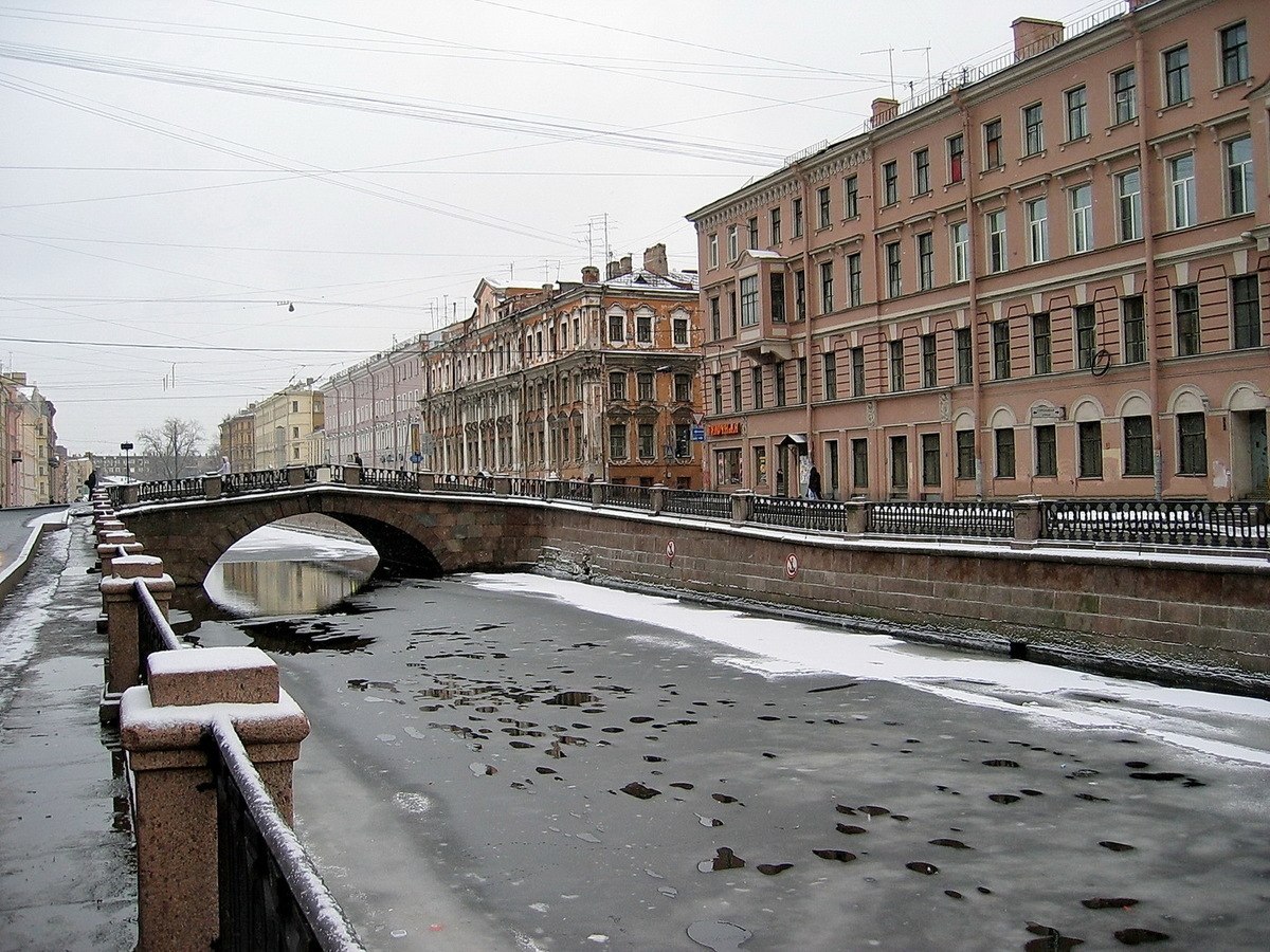 File:St. Petersburg Sennoj most.jpg - Wikipedia