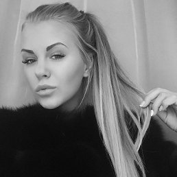 Yulia, 29 , 
