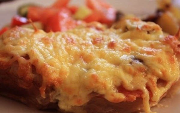 Невероятно вкусный ужин Узелки с мясом и сыром. Ингредиенты: Филе говядины(можно взять любое) 300 ... - 5