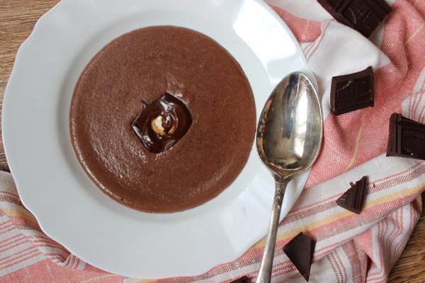 Шоколадная манная каша.Ингредиенты:Молоко — 2 стак.Крупа манная — 3 ст. л.Сахар — 1 ст. ...