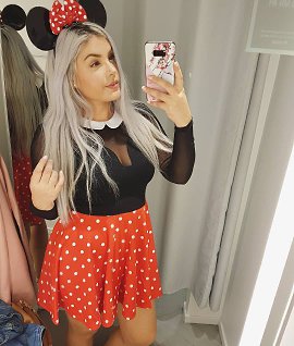 Nirennika, 32 , 