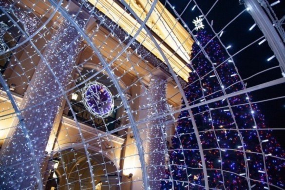 В новогоднюю ночь метро будет работать круглосуточно.В ночь с 31 декабря на 1 января и с 6 на 7 ...