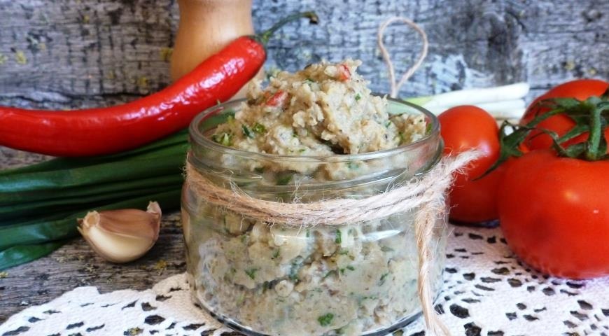 Паштет из нута с вёшенками и грецкими орехами.Сытный и вкусный паштет из нута с вешенками. Подаём со ...