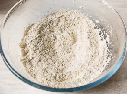Куриные крылышки в хрустящем кляре.Ингредиенты на 4 порции: Куриные крылышки — 16-20 шт. Для ... - 4