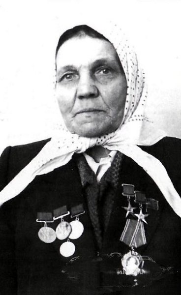 Прасковья Николаевна Коврова, (24 февраля 1893 - 30 июня 1969) - Герой Социалистического Труда, ...