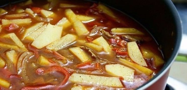 ЛАГМАН.ИНГРЕДИЕНТЫ: 650 гр. мякоть говядины 4-5 ср.картофеля 2ср.лук 3 зубчика чеснока 1 красный ... - 6
