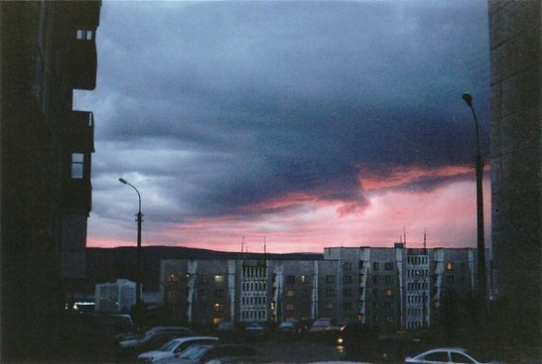 Я тебя, наконец, навсегда отпускаю, Не ищи на память ответ. Самое ужасное, что я до сих пор не знаю ...