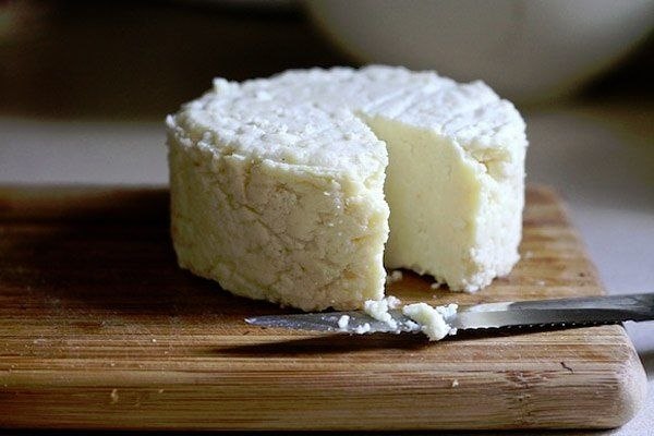 ТОР - 14 Подборка вкусных домашних сыров! 1.Домашняя моцарелла. Ингредиенты: На 2 порции: 1 л молока ... - 4