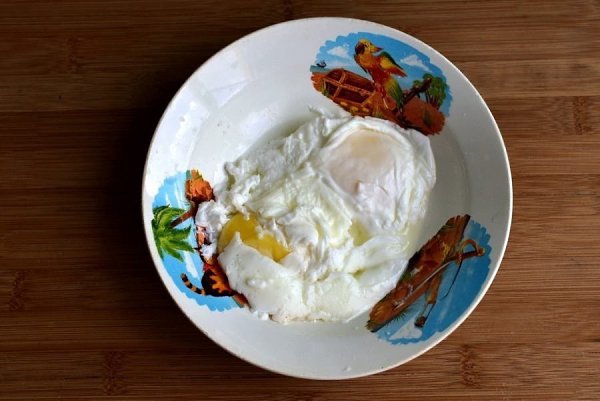Суп с цветной капустой, кукурузой и сыром.Чтобы было чем согреться в обед Ингредиенты:Картофель ... - 5