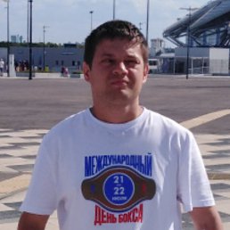 Yanis, , 40 