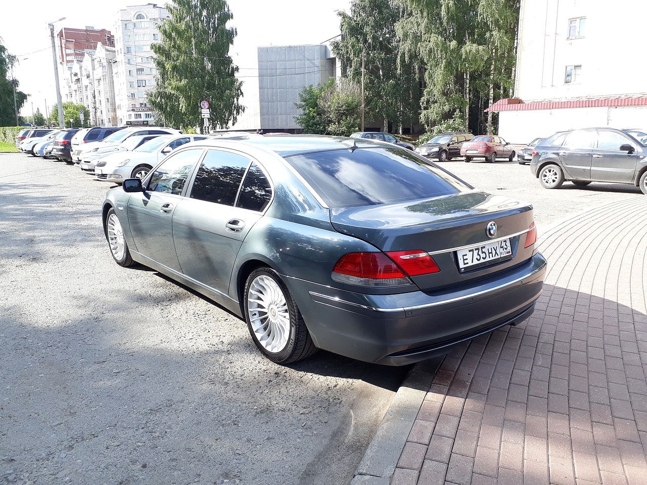BMW 735 E66 Long 2002 .. : 441 000     .     ... - 5