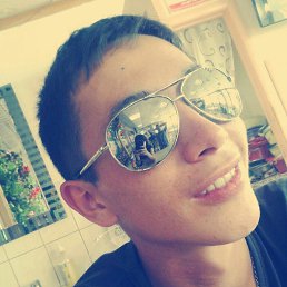 ˸��, ���������, 32 ����