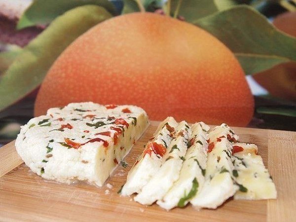 ТОР - 14 Подборка вкусных домашних сыров! 1.Домашняя моцарелла. Ингредиенты: На 2 порции: 1 л молока ... - 3
