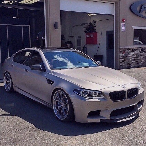 BMW M5 F10