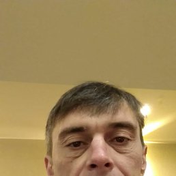 Aleksandr, , 51 