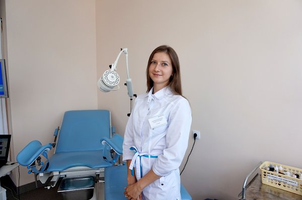 На американском медицинском сленге "акушерка" - baby catcher, то есть "ловец ... - 6