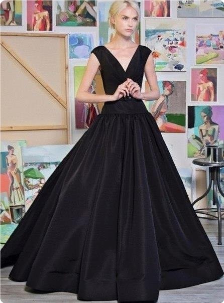 Kpopa oe Christian Siriano 2015.