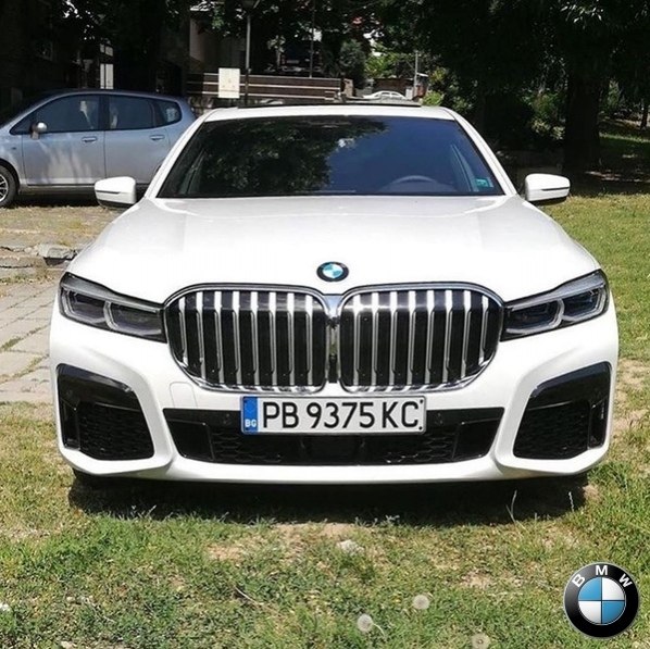        ɠ.BMW 7-Series