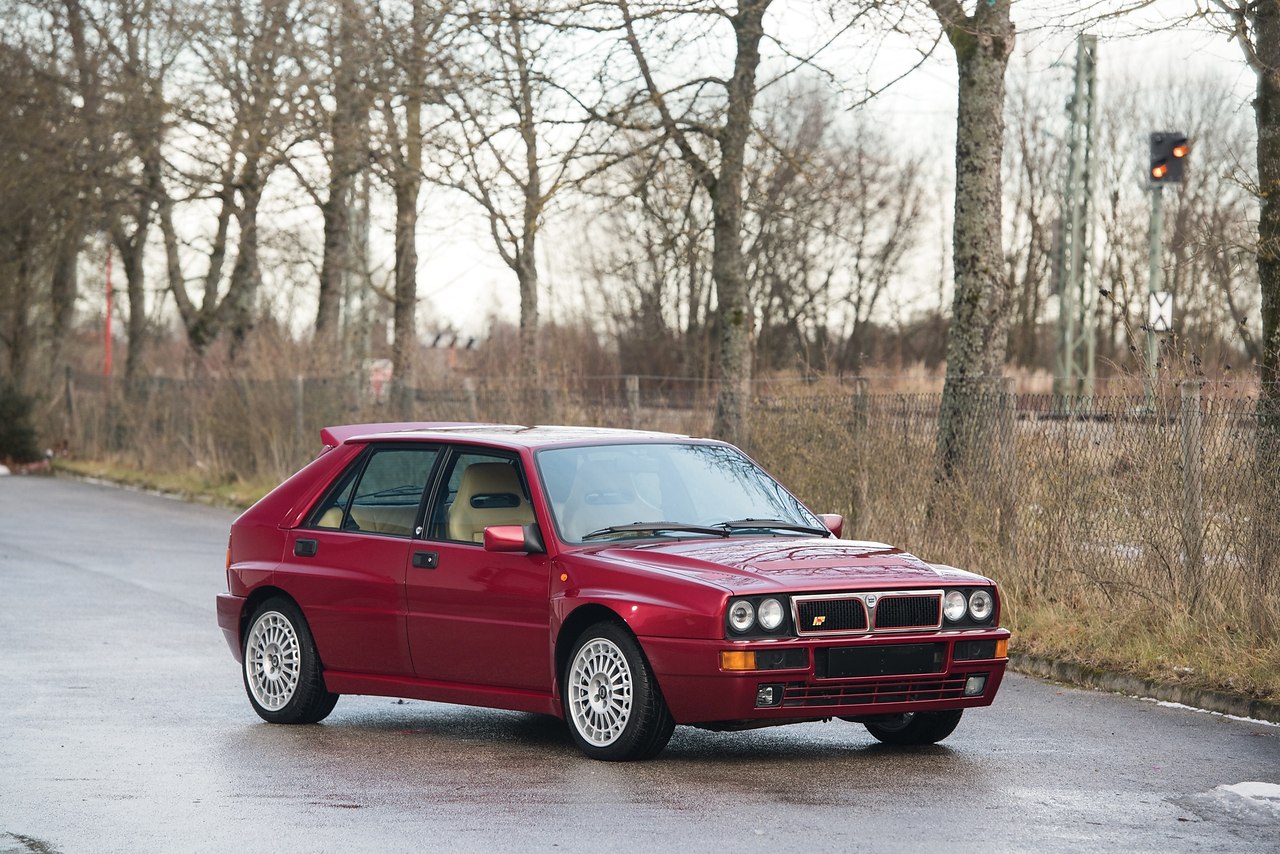 lancia delta hf integrale