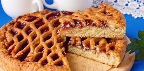 ПИРОГИ С ВАРЕНЬЕМ: ТОП-6 САМЫХ ВКУСНЫХ .1. ПИРОГ С ВАРЕНЬЕМ ИЗ ПЕСОЧНОГО ТЕСТА ИНГРЕДИЕНТЫ: Для ... - 6
