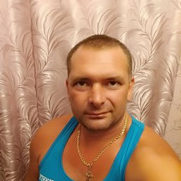 Андрей, 43, Шахтерск