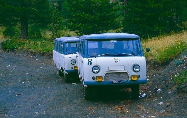  -452   , , .  1983.