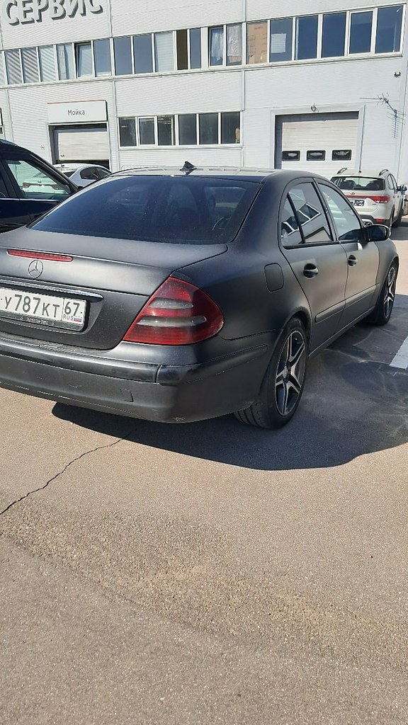    Mercedes w211 E200CDI 122.. 290.000       ... - 4