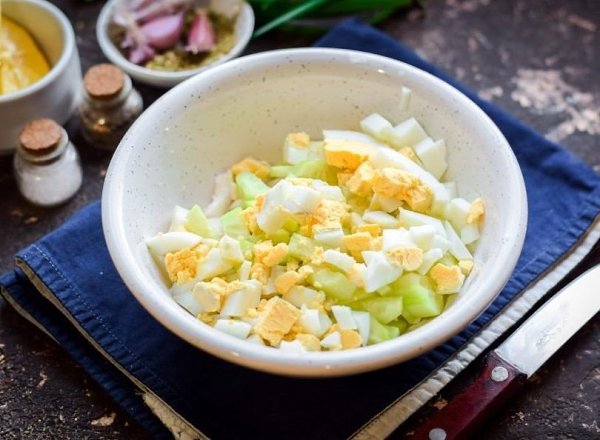      .:   150    1 ... - 3