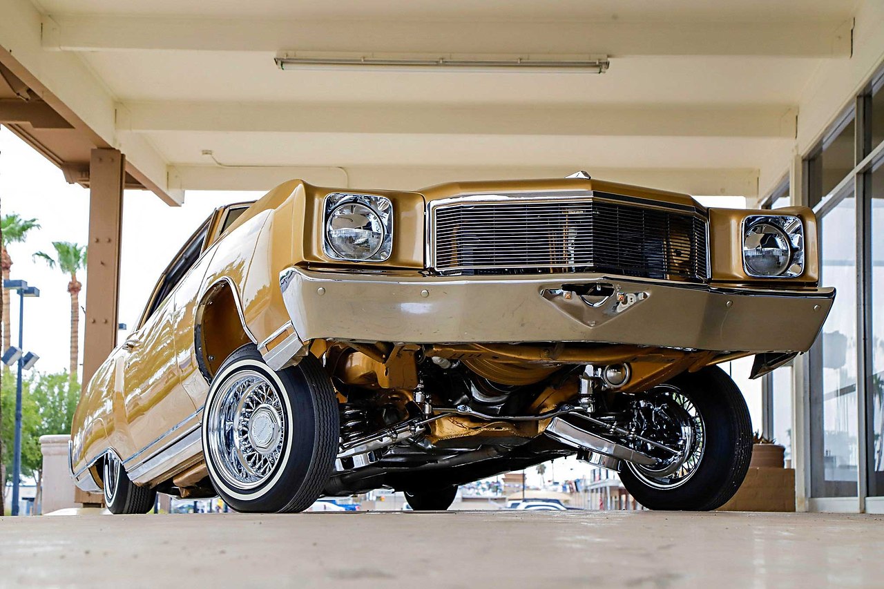 #chevy@autocult #montecarlo@autocult #lowrider@autocult