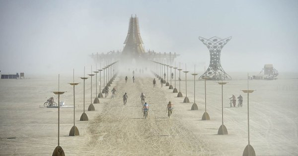  Burning Man.o oe  eo oce? - 4