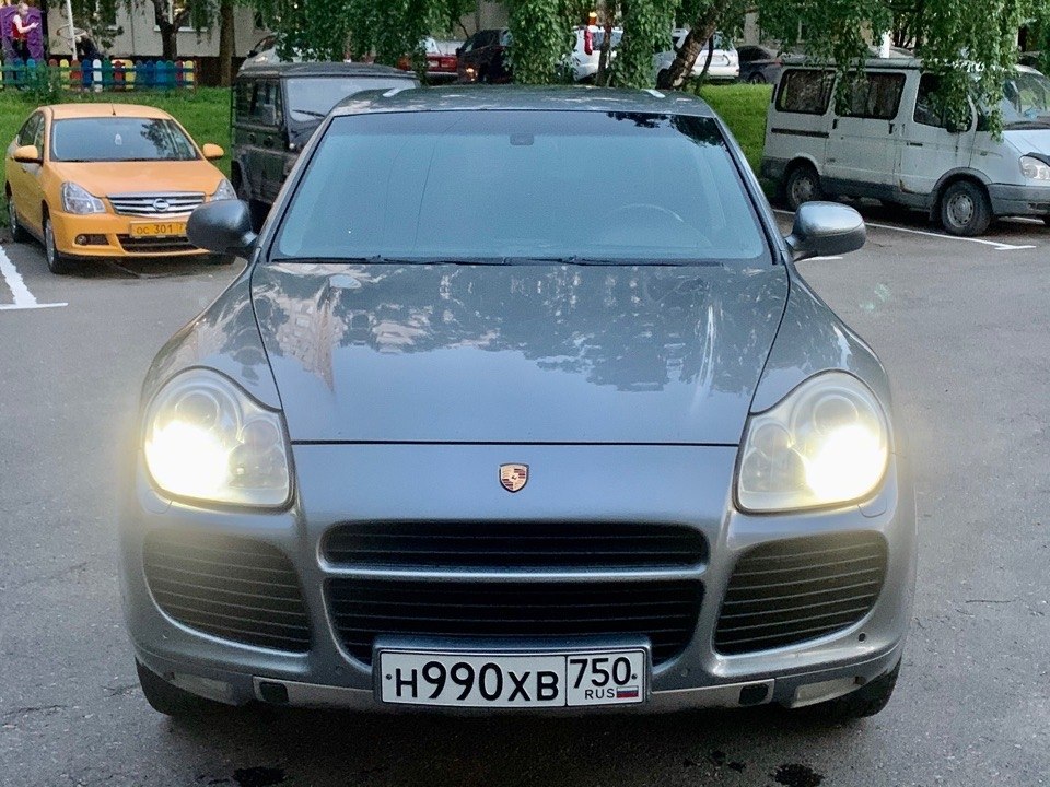   .Porsche Cayenne TURBO 2003 450!       ...