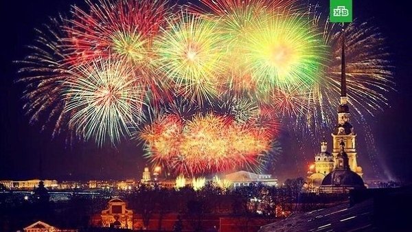 Салют в день снятия блокады в Санкт-Петербурге 2020.Дата и стоимость билета внизу Победный салют в ... - 3