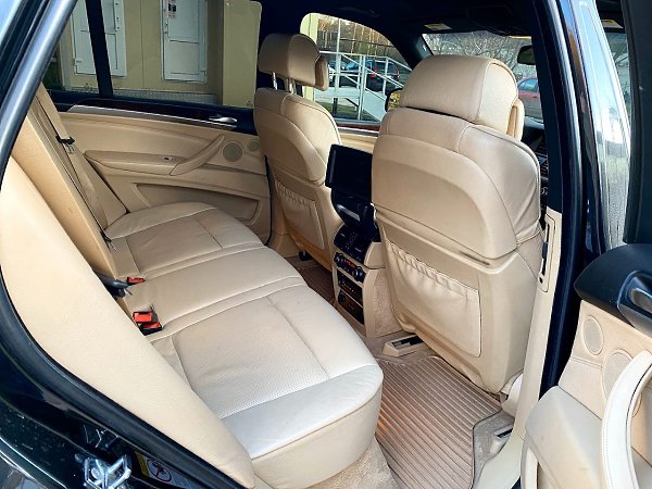 BMW X5 3 литра 2007 год, пробег 190тыс, машина без дтп и окрасов, автотека чистая, кому нужно пишите ... - 7