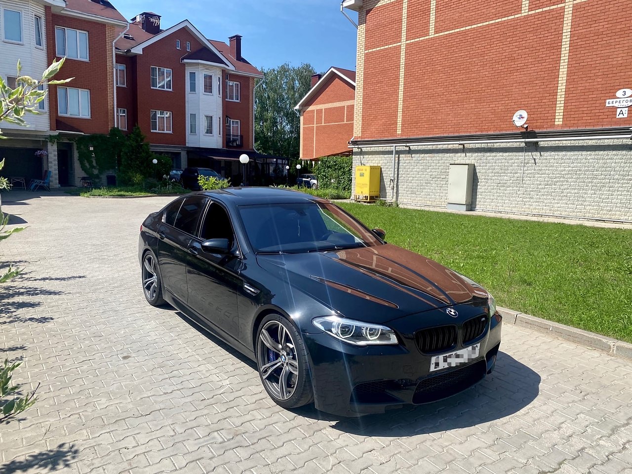 BMW M5 4.4 560.2013       .   ...