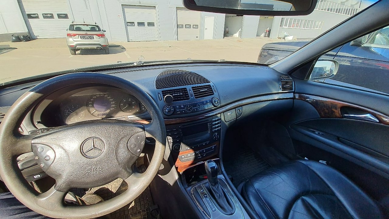    Mercedes w211 E200CDI 122.. 290.000       ... - 2